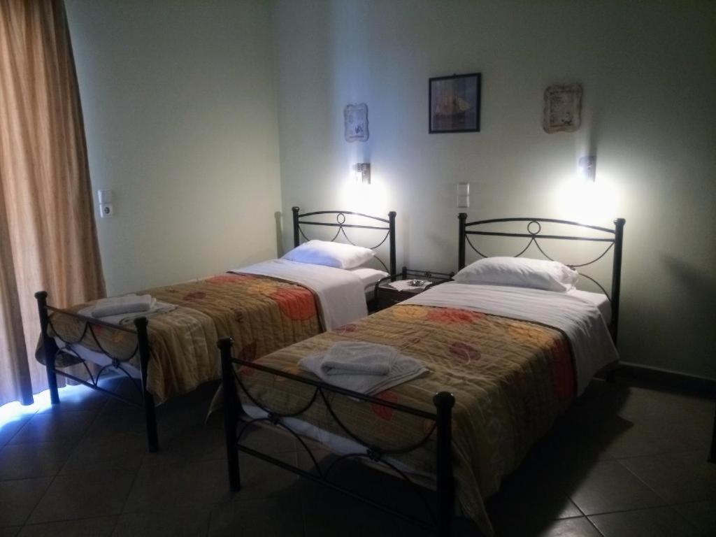 Evgenia Rooms Skála Exterior foto