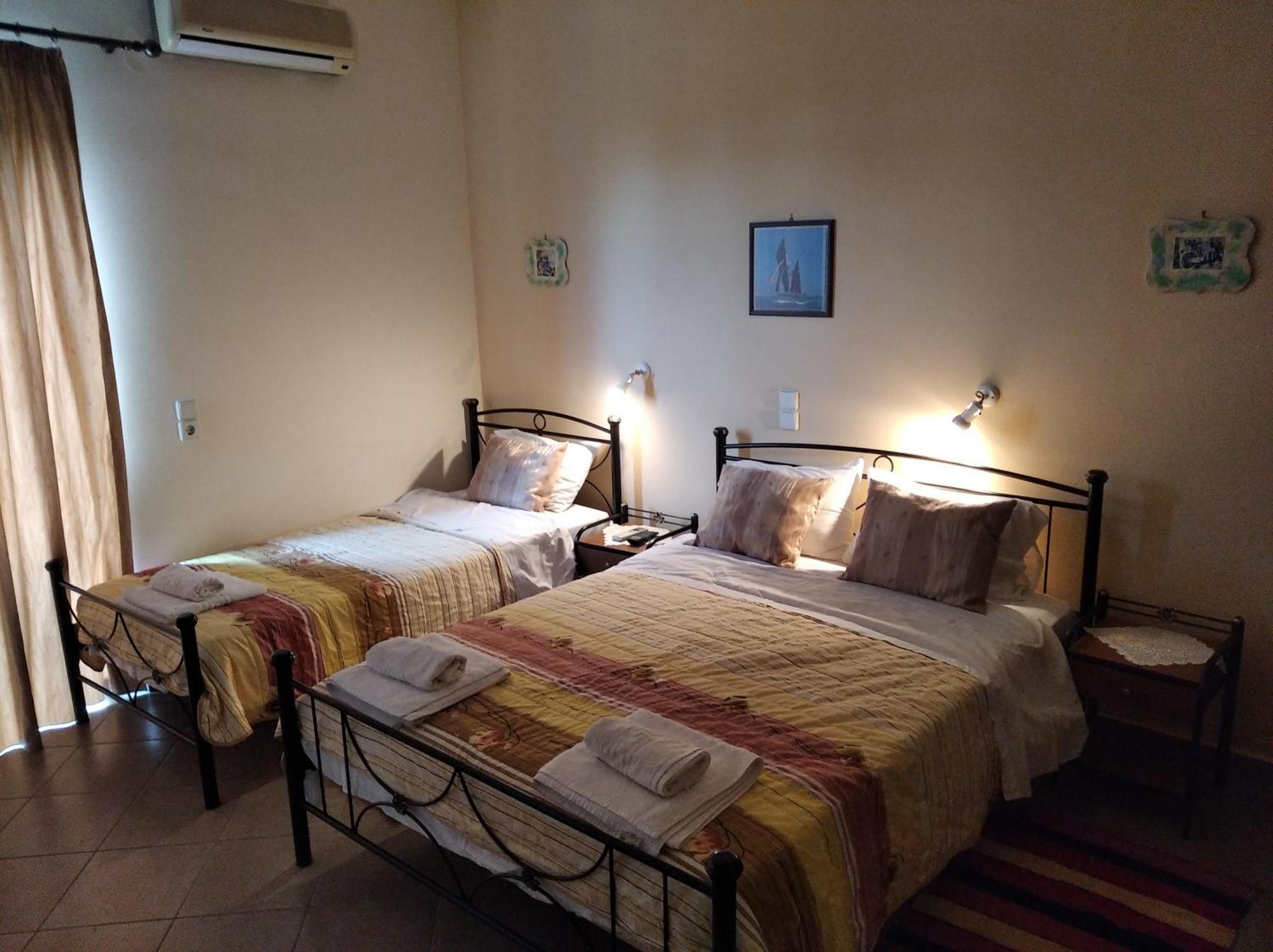 Evgenia Rooms Skála Habitación foto