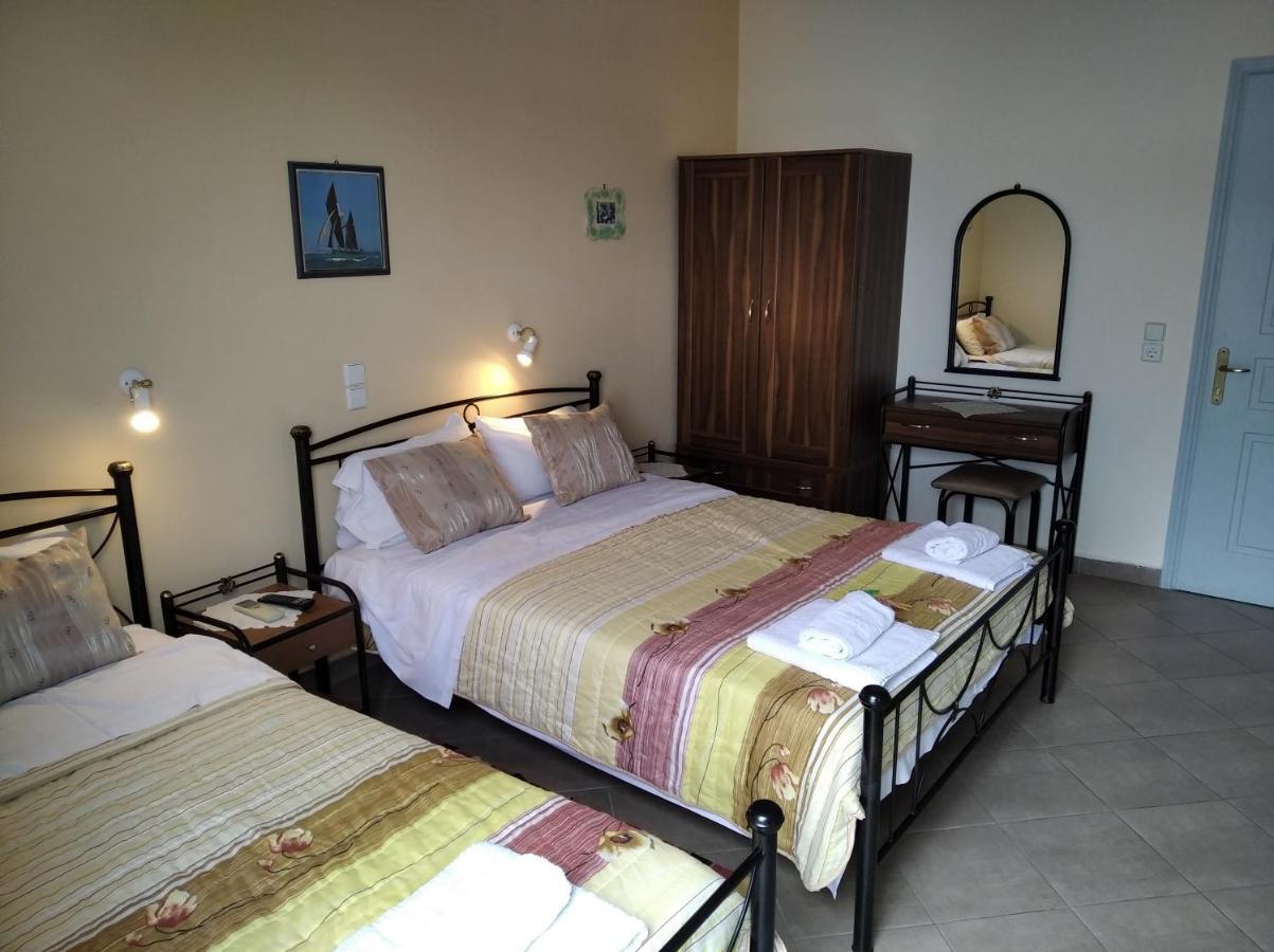 Evgenia Rooms Skála Habitación foto